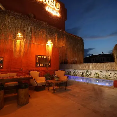 Bambu Alaçatı * Çeşme