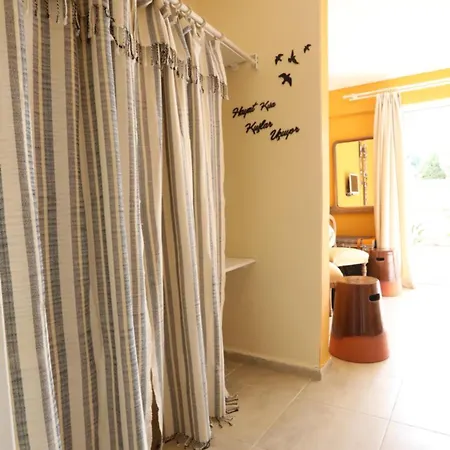 Bambu Alacati فندق 3*