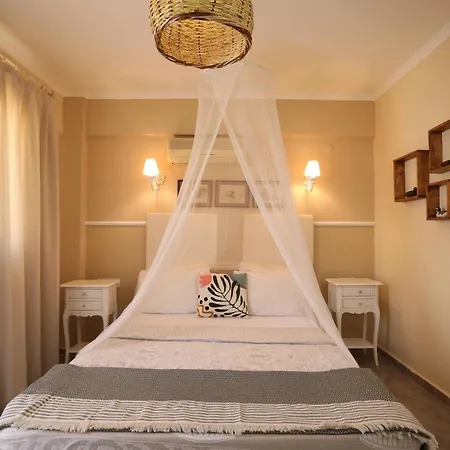 Bambu Alacati فندق